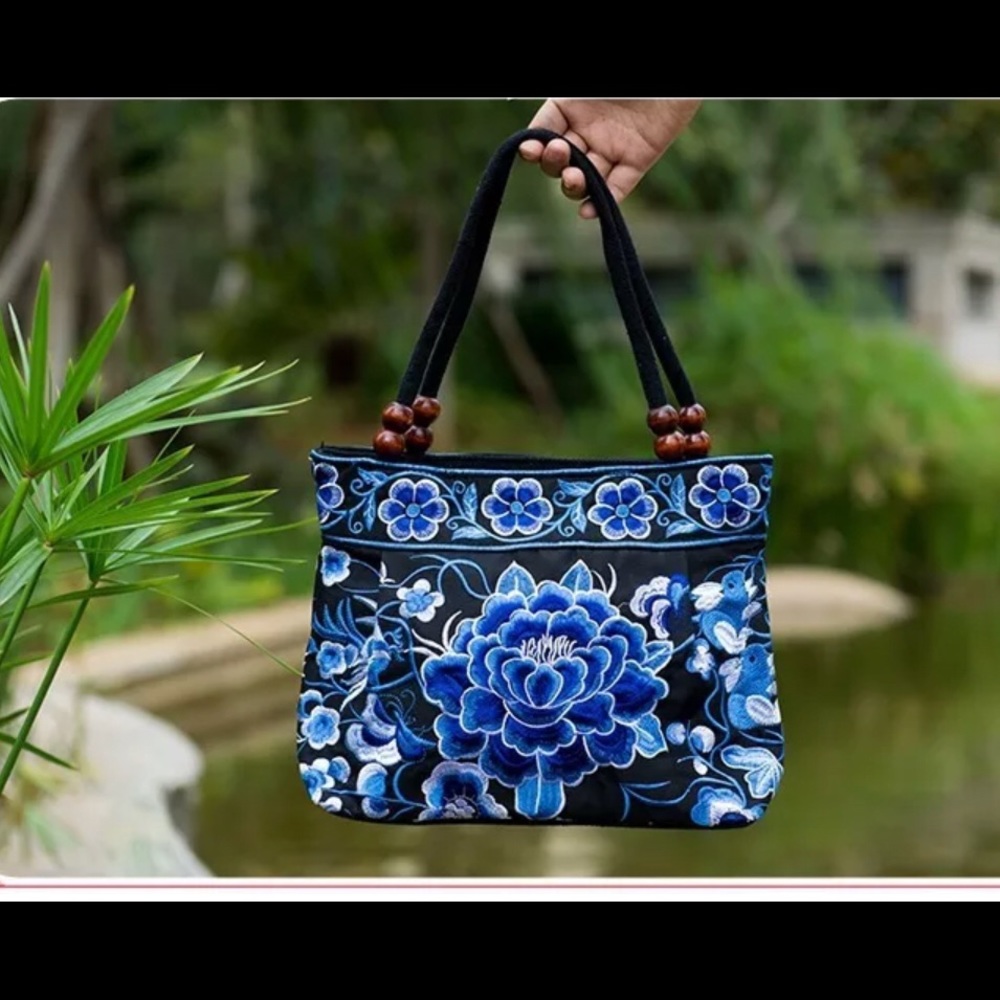💥SALE💥Flower handmade canvas purse